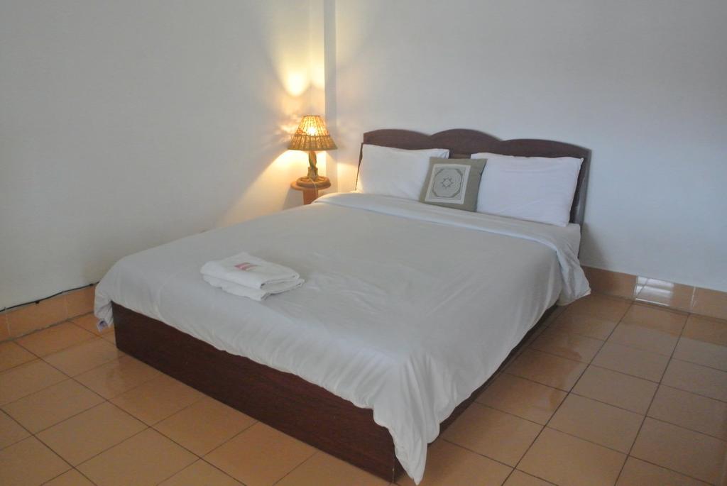 Nice Guesthouse Muang Phonsavan Room photo